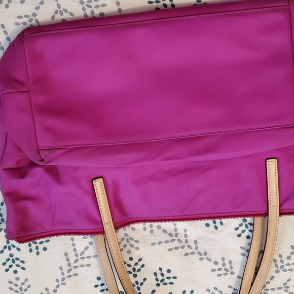 Tote - Picture 2 of 3